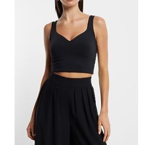 Express Body Contour High Compression Sweetheart Neckline Crop Tank